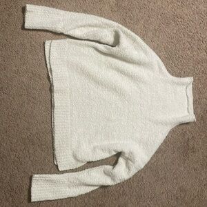 Ugg turtleneck sweater size large